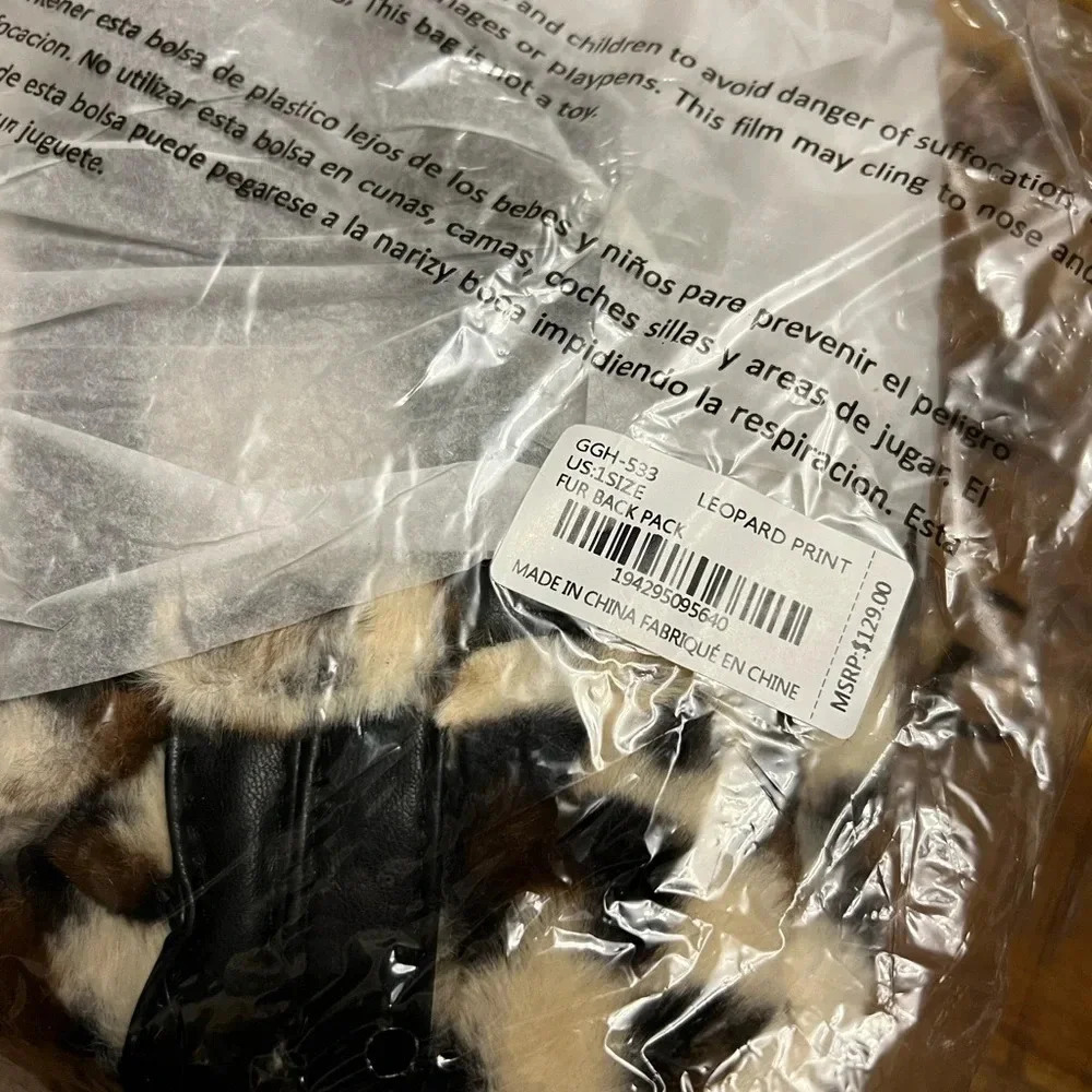 Gilda Paris Faux Fur Leopard Print Mini Backpack. NWT - Picture 4 of 6
